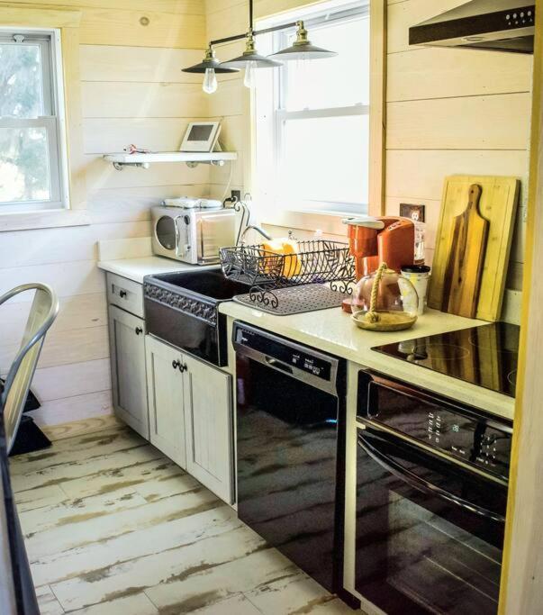 Secluded Tiny House By The Marsh With Hunting Island Beach Pass Frogmore Buitenkant foto